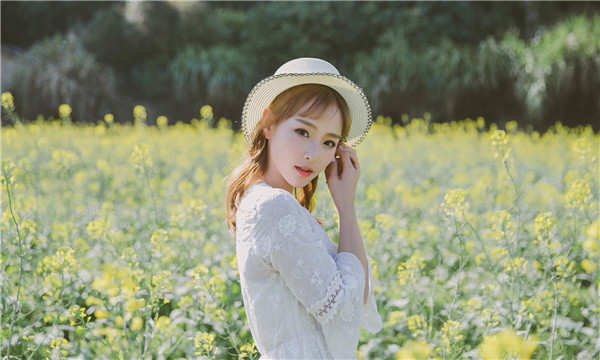 卓资标题：想找个女人帮忙生孩子的有效解决方案，助您圆梦家庭